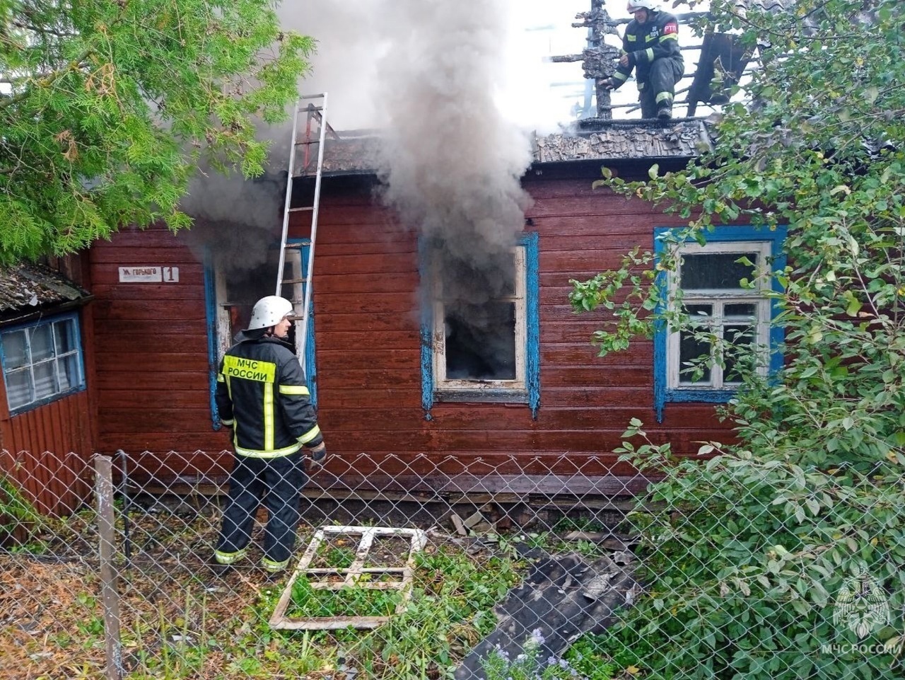 В Рудне сгорел частный дом | 16.10.2023 | Смоленск - БезФормата