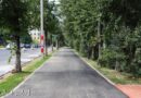 На улице Исаковского ремонтируют тротуары